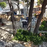 Dunja Hvar * Иван-Долац
