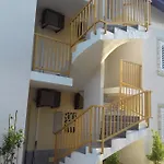 Dunja Hvar Апартаменты Иван-Долац