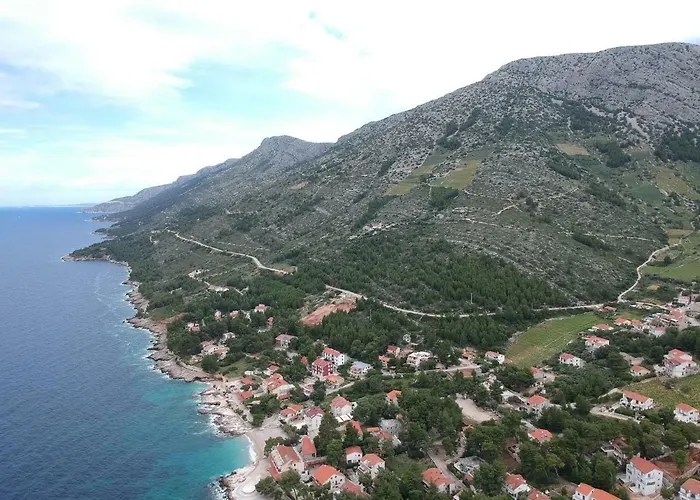 Dunja Hvar * Ivan Dolac