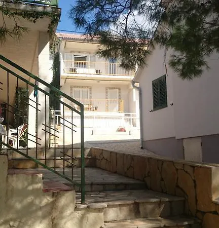 公寓 Dunja Hvar 伊万多拉克