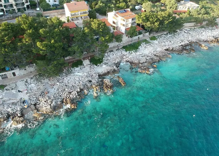 Dunja Hvar * איוואן דולץ